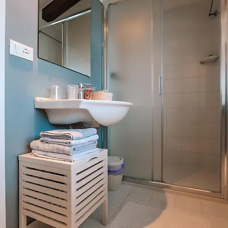 فندق مبيت وإفطار Alle Robinie 3*