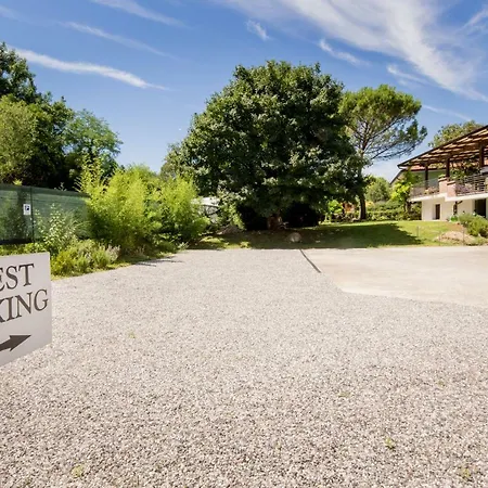 Bed & Breakfast Alle Robinie *