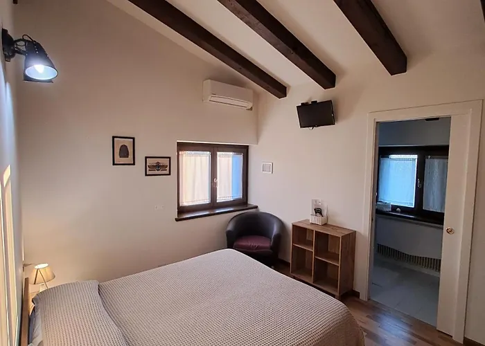 Bed and Breakfast Alle Robinie 3*